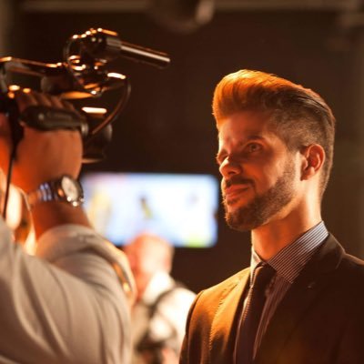 euEmersonSantos's profile picture. Locutor, apresentador, jornalista diplomado e mestre de cerimônias.