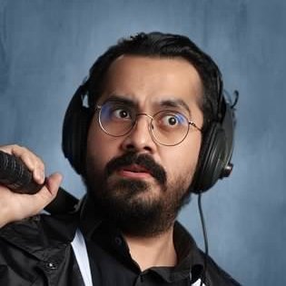 AskMrBustos's profile picture. Your friendly neighborhood digital media teacher. I only tweet moderately interesting things.