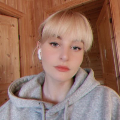 hegelauvsland's profile picture. • ma in sociology of law @ uio • 96 • insta: @hegelauvsland