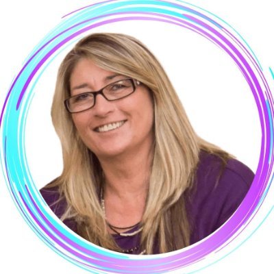 Psychotherapist/Coach and mum of 3, founder of https://t.co/4WDMyAAE4v  Co Founder of https://t.co/fc6zad05o9