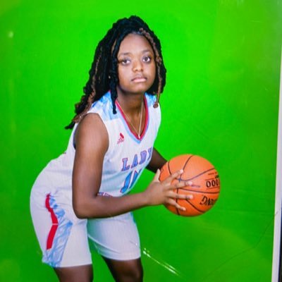 ATH @NT_WBB | 5’6 SG/PG | Basketball ,Volleyball,cheer & State Qualifier in Track | HHS C/O 22🎓