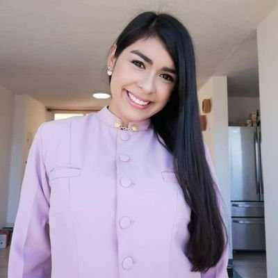 ¡Poesía y Revolución! Comunicadora Social | Secretaria General de la @juventudpsuv Diputada a la Asamblea Nacional 🇻🇪 Arte y Feminismo ❤️💜