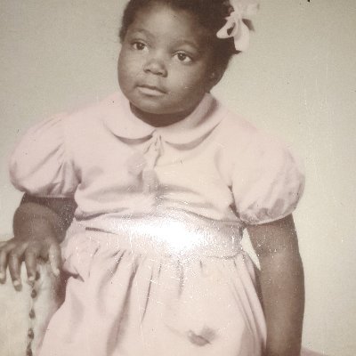 mopmop1950's profile picture. 