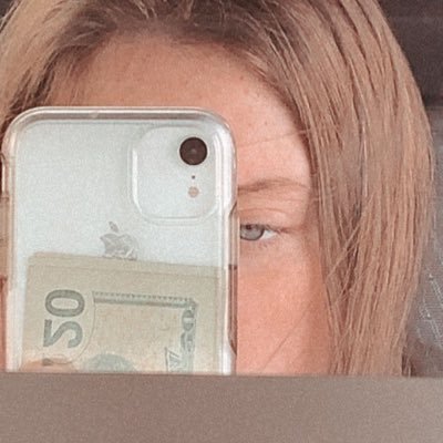 Profile Picture of Cassidy Hayes 😚 🤍 (@cassidyyhayes) on Twitter