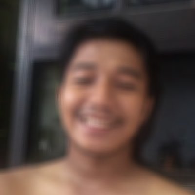 duduklah bersama si miskin, karna kamu miskin