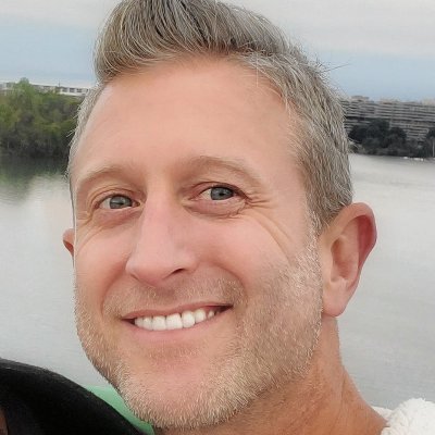 ronx's profile picture. Dad, Microsoft CSA-E, Musician, Whiskey Connoisseur