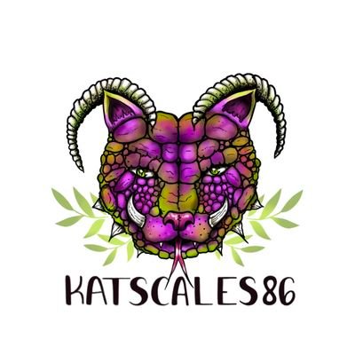 I'm Katlyn, a wildlife artist with a passion for reptiles. I try to shed light on unique animals & preserve the natural world through education & conservation🌿