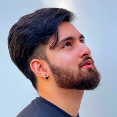 RoohNaqvi Profile Picture