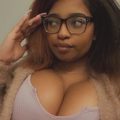 @Annathegem ⬅️MAIN💕$7.50 sale, nudity and full content always 🫶🏾https://t.co/JpIEmEPfae DMS FOR CONTENT ONLY 🎀 join ➡️ https://t.co/Lb5yWvoPHb