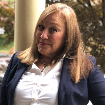 Librarian Media Specialist | Optimist | 30 year educator | University of Delaware Graduate Student | Facilitator of students