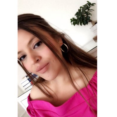 MariaPaulaJime4's profile picture.