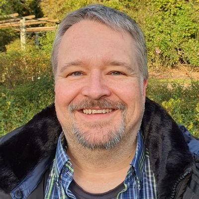 SvenWendelken's profile picture. Reise & Berlin begeistert, SmartTech vernarrt, Film- & Serien passioniert, politisch liberal-demokratisch orientiert und durch Mentalflucht-Sarkasmus getrieben.