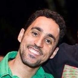 _KarlGoes's profile picture. Carioca radicado em Goiânia e morador de São Bernardo do Campo. Tricolor 🇭🇺, pai do João e do André!
🎾☀️✊🏽