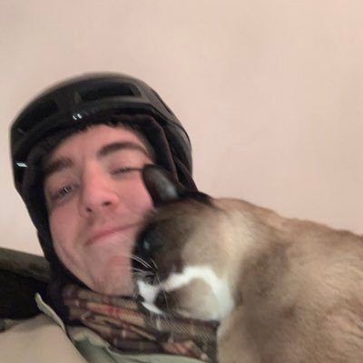 cmacvi_'s profile picture. 