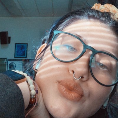 jennytara18's profile picture. Tri-C 🥎🦖