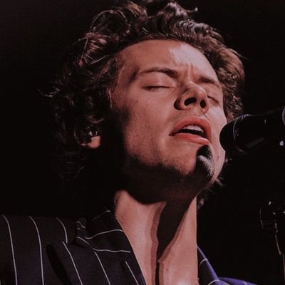 hrymylov's profile picture. mi biografía ya no me gustaba,esperen a que haga una nueva ;)