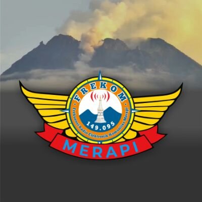 ▶📡LIVE CCTV Pantauan Visual Gunung Merapi, kerjasama FREKOM, TAGANA DIY, Lintas Media Net, dan Relawan.
Status G. Merapi: SIAGA (Level III) sejak 5 Nov 2020