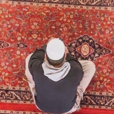 snaljohani's profile picture. أسعى لعلمٍ يداوي الجسد ويهذّب الروح.