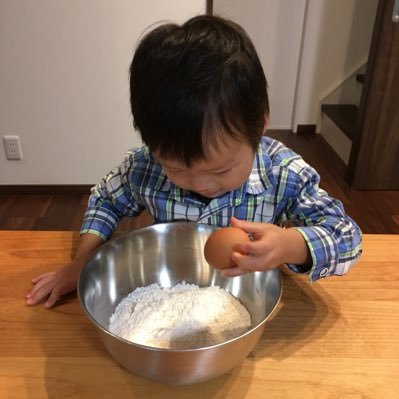 息子と絵本を読む時間が好き📚食べる事、旅行、読書❤️子供たちと美味しいものや商品を試したい👶知育玩具、絵本大好きな5歳&3歳2人の息子のママ！空港勤務のためTOEIC勉強中！ #mayaya当選報告 #mayaya知育玩具