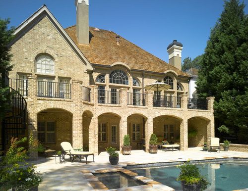 Quality remodeling work and luxury at a price every homeowner can afford, Masterworks Atlanta is the top choice for Atlanta's remodeling and building.