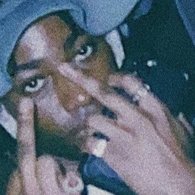 ZeroMcKenzi's profile picture. ny🗽| zeromckenzimusic@gmail.com