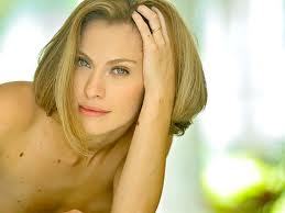 LanaRhodes_FC's profile picture. Criado no dia ? do  mês de maio de 2011, OFICIALIZADO POR  @Lana_Rhodes no dia 28 de maio de 2011...*-*