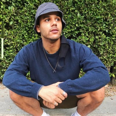 JacobArtistic's profile picture. ingé agronome 🌿 🌾