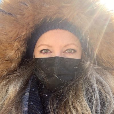 I am currently travelling thru space in an alternate universe with a bottle of tequila. Blogger #travel #Australia #China #travelblogger #Beijing #Shanghai