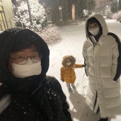 microsecond777's profile picture. BDAACH/MEDDAC-K, intersted in IT, have beatiful wife and my little one