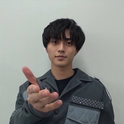 Mi ジャニーズ 俳優 眠っているユタ可愛い 歌っている時はかっこいいのに 尾崎豊 Mi ジャニーズ 俳優 眠っているユタ可愛い 歌っている時はかっこいいのに 尾崎豊