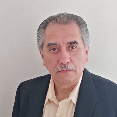 Consultor en innovación y desarrollo empresarial.