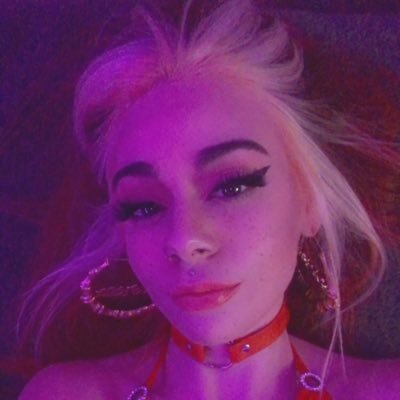 18+ NSFW❤️❤️ https://t.co/SU2bq4Z11o ❤️❤️❤️ old account was deleted 💔❤️