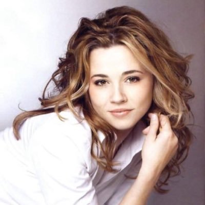 mqitena's profile picture.