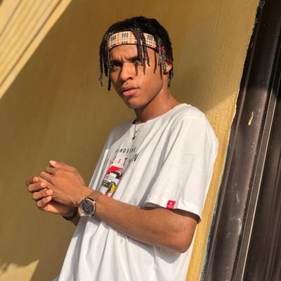i'm just a man who needs satisfaction and i'm so cool😎😎