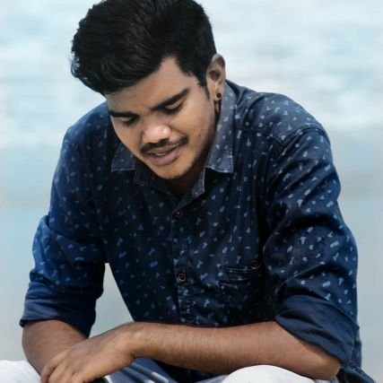 DilliKathi's profile picture. learn to live your life 😛