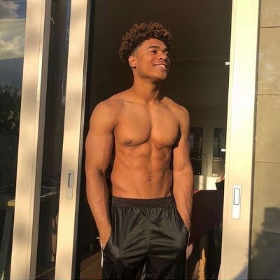 tarekcot1's profile picture. 