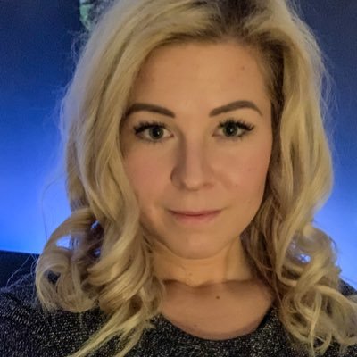 sina23061988's profile picture. 