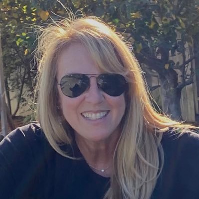 Born Las Cruces, NM. CA since 1984. USC. Proud Mom of cool grownups. Work at Dell. Yoga, SUP, running, reading, traveling. Learning something new :-)