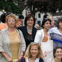 Hay que luchar, no sirve rendirse. Derechos sociales, un país fuerte para las mujeres.