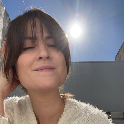 Aracelililili's profile picture. Me gusta el sonido de nadie hablando. Lily’s mum🐶 Dueña y señora del cortijo.