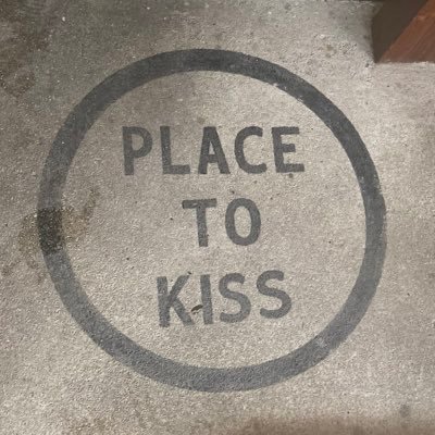 tasteslikeredr1's profile picture. No bueno