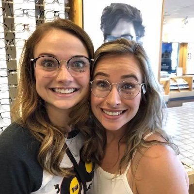 renskafaye's profile picture. Minding mine.