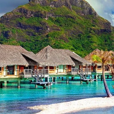 roblesaid10's profile picture. 