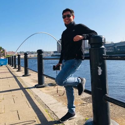 Ingeniero Electronico,
Robotista,
Analista de datos,
Desarrollador Web