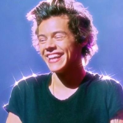 simran91397922's profile picture. she/her skate with me 🛹🎷🎶 I'm jus lonely