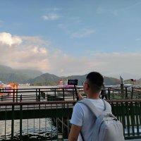 andrew (@andrew00625850) 's Twitter Profile