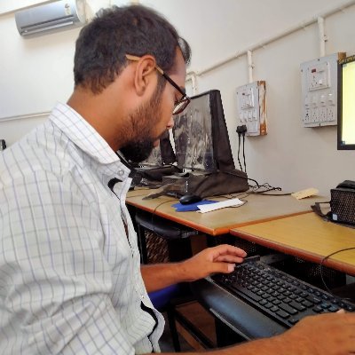 mali_priyank297's profile picture. Building things with Python 🐍