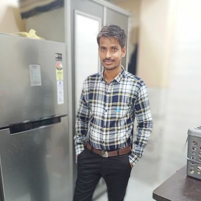 shafatullahkha7's profile picture. 
