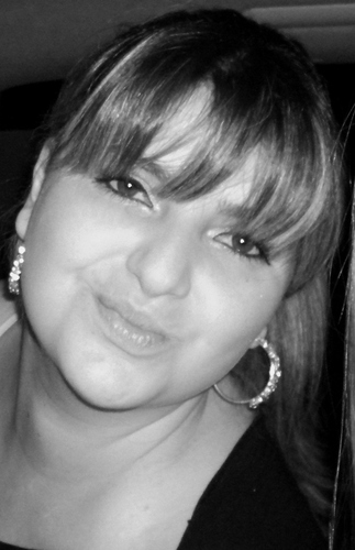 Sou como você me vê.
Posso ser leve como uma brisa ou forte como uma ventania,
Depende de quando e como você me vê passar.

- Clarice Lispector-