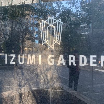 f8FVgEerHNWNnRs's profile picture. 。